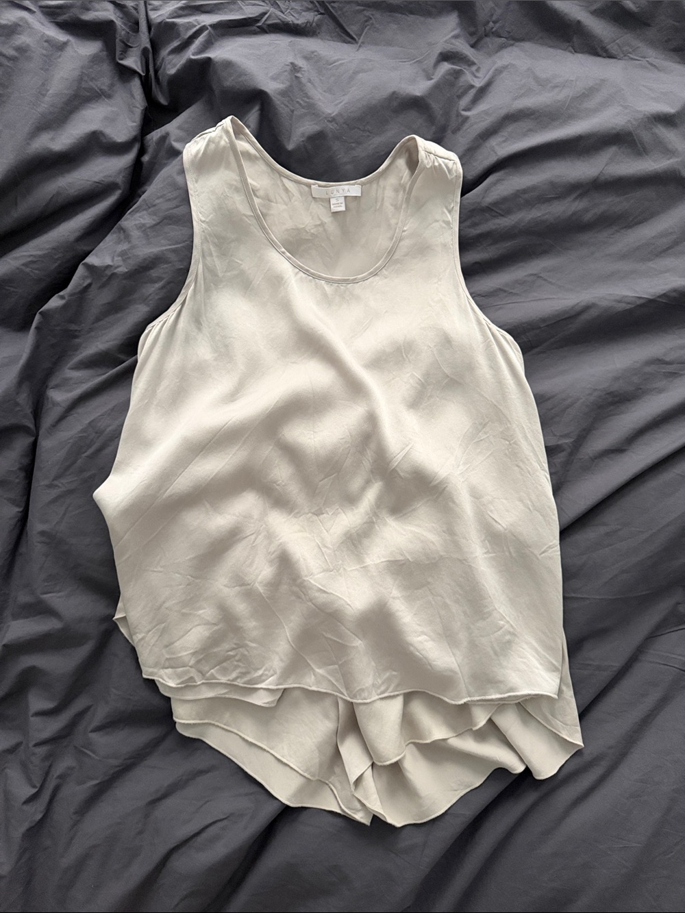 Lunya Silk Washable Tulip Silk Pajamas Set in Silver